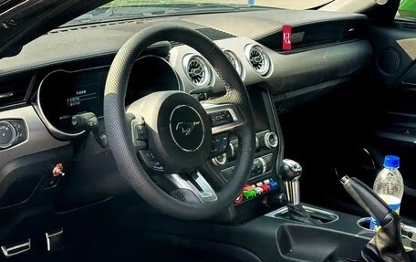 Ford Mustang VI рестайлинг, 2022 год, 2 000 777 рублей, 9 фотография