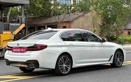 BMW 5 серия, 2021 год, 3 200 000 рублей, 6 фотография