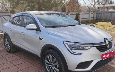 Renault Arkana I, 2021 год, 1 800 000 рублей, 5 фотография