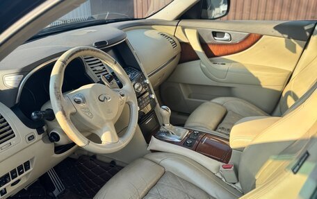 Infiniti FX II, 2012 год, 2 700 000 рублей, 6 фотография