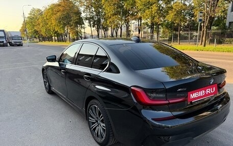 BMW 3 серия, 2021 год, 4 860 000 рублей, 15 фотография