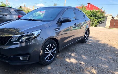 KIA Rio III рестайлинг, 2015 год, 795 000 рублей, 3 фотография