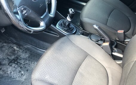 KIA Rio III рестайлинг, 2015 год, 795 000 рублей, 12 фотография