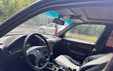 BMW 5 серия, 1991 год, 300 000 рублей, 3 фотография