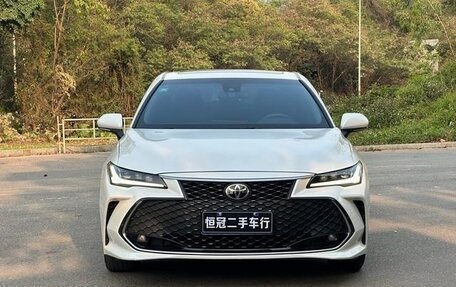 Toyota Avalon, 2022 год, 2 205 000 рублей, 2 фотография