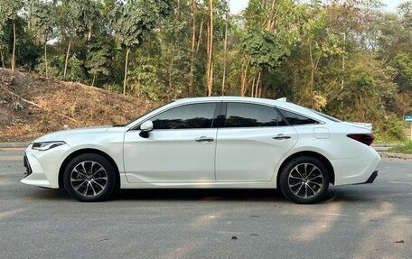 Toyota Avalon, 2022 год, 2 205 000 рублей, 9 фотография