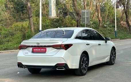 Toyota Avalon, 2022 год, 2 205 000 рублей, 5 фотография