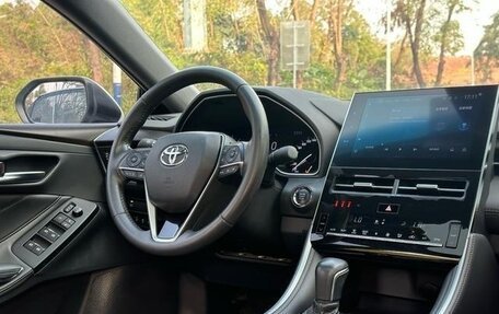 Toyota Avalon, 2022 год, 2 205 000 рублей, 19 фотография