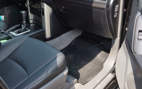 Toyota Land Cruiser Prado 150 рестайлинг 2, 2013 год, 3 650 000 рублей, 2 фотография