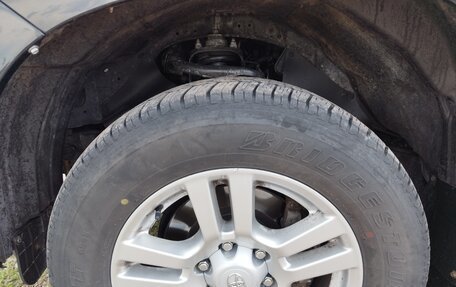Toyota Land Cruiser Prado 150 рестайлинг 2, 2013 год, 3 650 000 рублей, 18 фотография