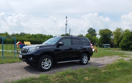 Toyota Land Cruiser Prado 150 рестайлинг 2, 2013 год, 3 650 000 рублей, 14 фотография