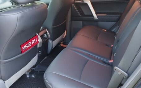 Toyota Land Cruiser Prado 150 рестайлинг 2, 2013 год, 3 650 000 рублей, 10 фотография