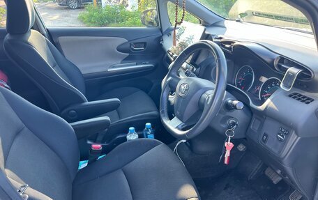 Toyota Wish II, 2009 год, 1 300 000 рублей, 8 фотография