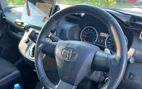 Toyota Wish II, 2009 год, 1 300 000 рублей, 6 фотография