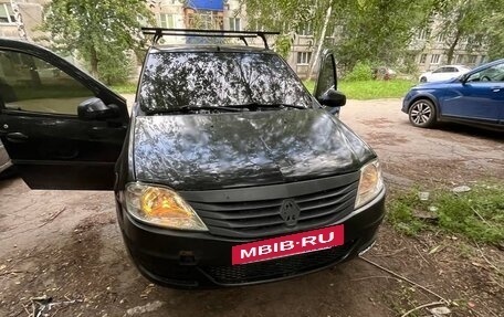 Renault Logan I, 2013 год, 350 000 рублей, 2 фотография
