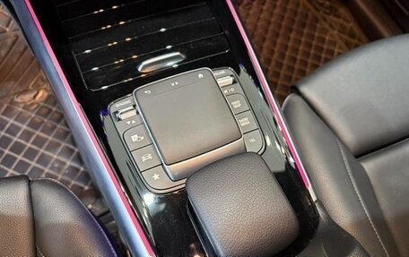 Mercedes-Benz GLA, 2020 год, 1 890 000 рублей, 14 фотография