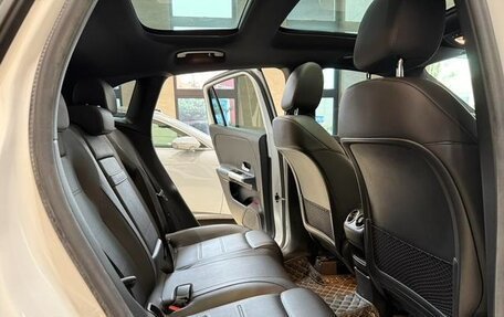 Mercedes-Benz GLA, 2020 год, 1 890 000 рублей, 16 фотография