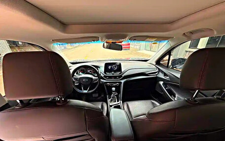 Chevrolet Orlando, 2018 год, 1 300 000 рублей, 10 фотография