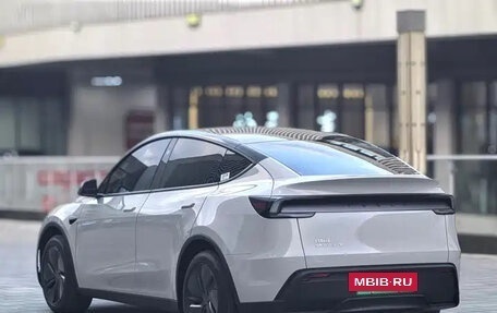 Tesla Model Y I, 2025 год, 5 180 111 рублей, 5 фотография
