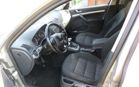 Skoda Octavia, 2010 год, 960 000 рублей, 3 фотография