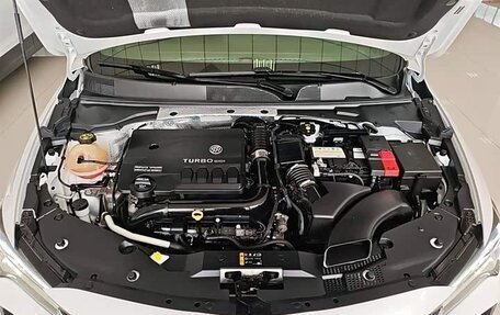 Buick Verano, 2022 год, 1 350 000 рублей, 18 фотография