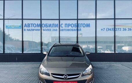 Opel Astra J, 2014 год, 865 000 рублей, 8 фотография