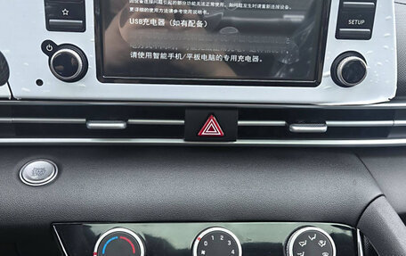 Hyundai Elantra, 2023 год, 1 570 325 рублей, 14 фотография