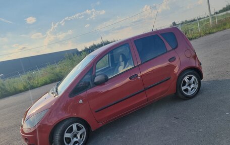 Mitsubishi Colt VI рестайлинг, 2005 год, 310 000 рублей, 2 фотография