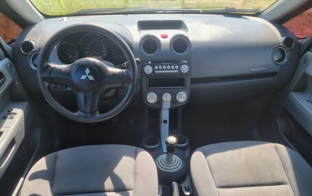 Mitsubishi Colt VI рестайлинг, 2005 год, 310 000 рублей, 10 фотография