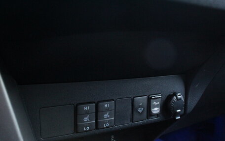 Toyota RAV4, 2013 год, 1 650 000 рублей, 17 фотография