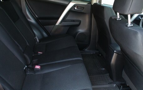 Toyota RAV4, 2013 год, 1 650 000 рублей, 21 фотография