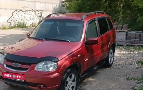 Chevrolet Niva I рестайлинг, 2013 год, 450 000 рублей, 2 фотография