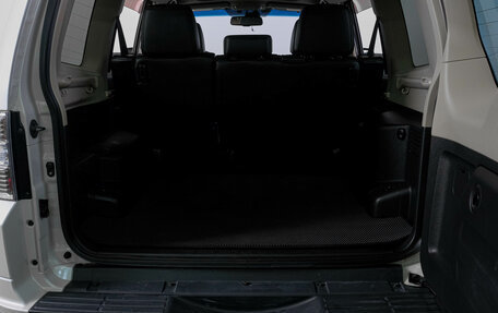 Mitsubishi Pajero IV, 2014 год, 3 089 000 рублей, 8 фотография