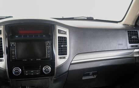 Mitsubishi Pajero IV, 2014 год, 3 089 000 рублей, 15 фотография