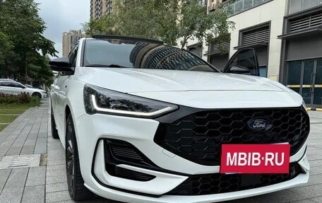 Ford Focus IV, 2022 год, 1 140 000 рублей, 4 фотография