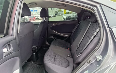 Hyundai Solaris II рестайлинг, 2015 год, 999 995 рублей, 9 фотография