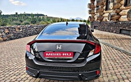 Honda Civic IX, 2018 год, 1 900 000 рублей, 9 фотография