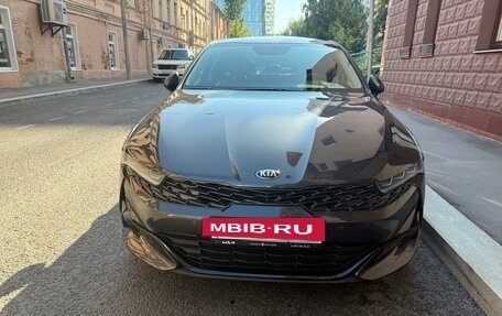 KIA K5, 2021 год, 2 750 000 рублей, 2 фотография