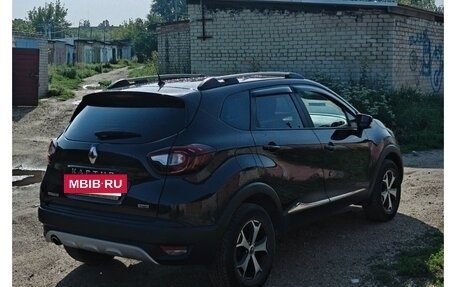 Renault Kaptur I рестайлинг, 2018 год, 1 570 000 рублей, 4 фотография
