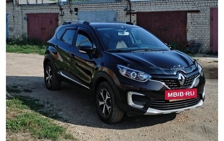 Renault Kaptur I рестайлинг, 2018 год, 1 570 000 рублей, 5 фотография