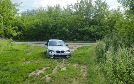 BMW 5 серия, 2003 год, 850 000 рублей, 9 фотография