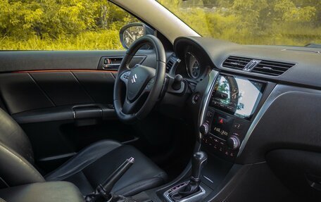 Suzuki Kizashi, 2011 год, 1 420 000 рублей, 10 фотография