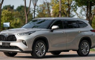 Toyota Highlander, 2022 год, 3 120 000 рублей, 1 фотография