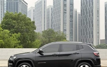 Jeep Compass II, 2020 год, 1 250 000 рублей, 8 фотография