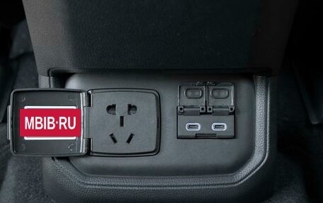 Toyota Highlander, 2022 год, 3 120 000 рублей, 29 фотография