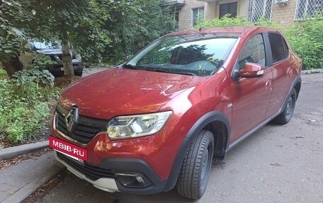 Renault Logan II, 2021 год, 1 050 000 рублей, 2 фотография