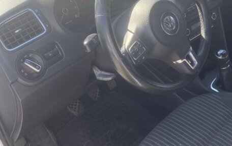 Volkswagen Polo VI (EU Market), 2010 год, 410 000 рублей, 1 фотография