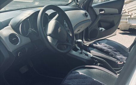 Chevrolet Cruze II, 2012 год, 850 000 рублей, 6 фотография