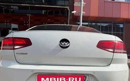 Volkswagen Passat B8 рестайлинг, 2019 год, 2 439 999 рублей, 8 фотография
