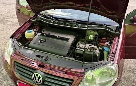 Volkswagen Polo IV рестайлинг, 2006 год, 450 000 рублей, 5 фотография